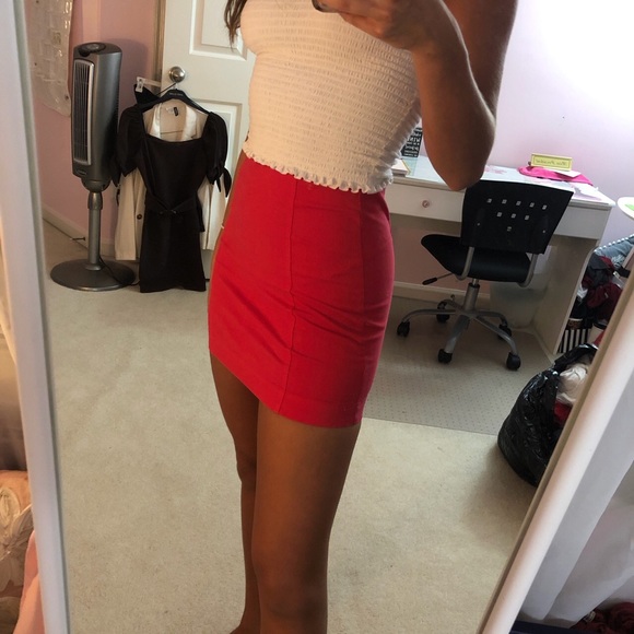 Red Newbury Kustom Denim Look Skirt - Picture 2 of 4